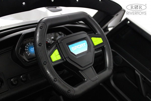 Детский автомобиль RiverToys М222БХ