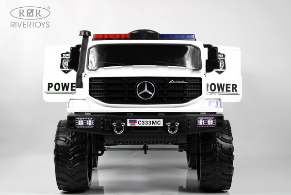 Детский автомобиль RiverToys C333MC