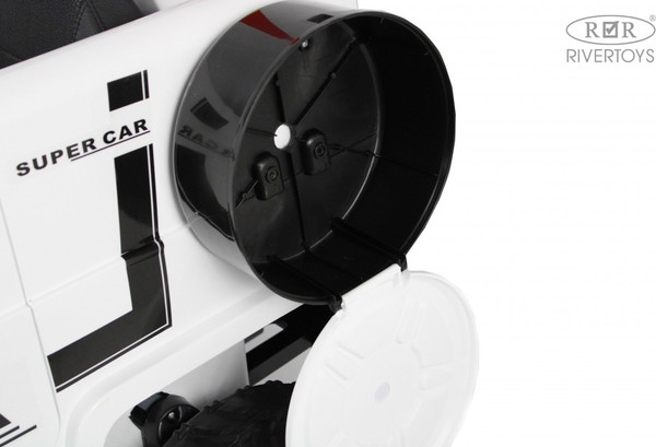 Детский автомобиль RiverToys C333MC