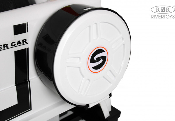 Детский автомобиль RiverToys C333MC