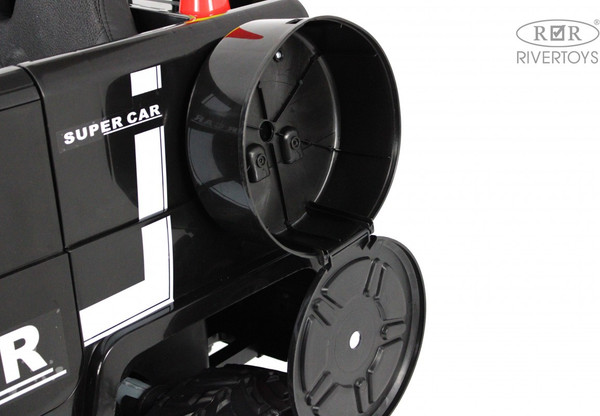 Детский автомобиль RiverToys C333MC