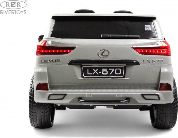 Детский автомобиль RiverToys Lexus 570 / E555EE