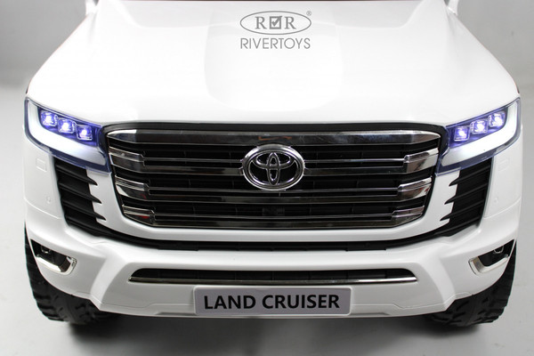 Детский автомобиль RiverToys Toyota Land Cruiser 300 / L999LL