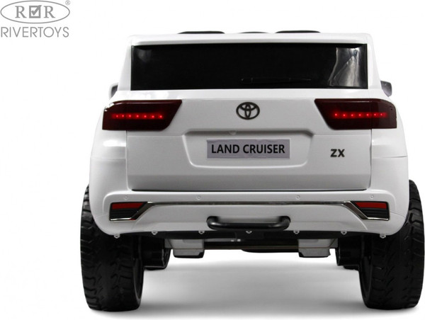 Детский автомобиль RiverToys Toyota Land Cruiser 300 / L999LL