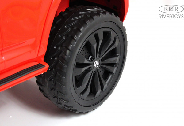 Детский автомобиль RiverToys Toyota Land Cruiser 300 / L999LL