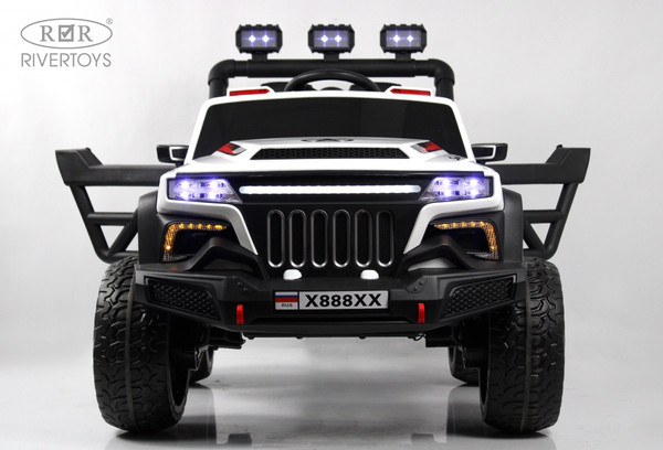Детский автомобиль RiverToys X888XX