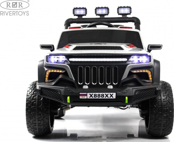 Детский автомобиль RiverToys X888XX