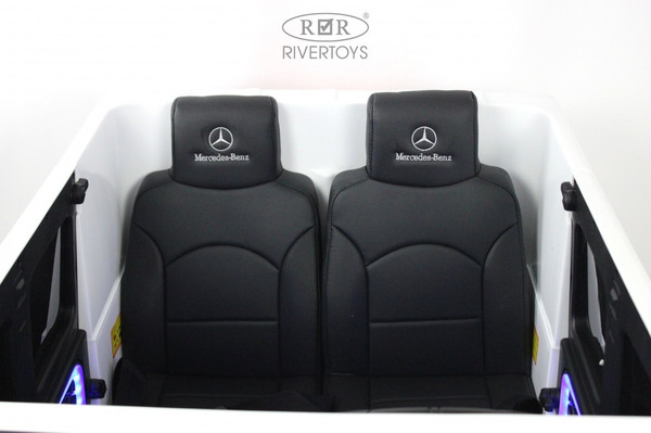 Детский автомобиль RiverToys Mercedes-AMG G63 24V / G111GG