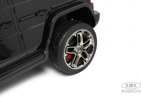 Детский автомобиль RiverToys Mercedes-AMG G63 24V / G111GG