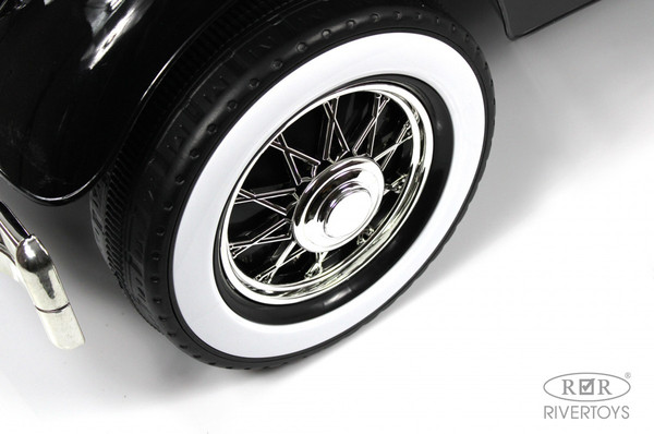 Детский автомобиль RiverToys X005XX