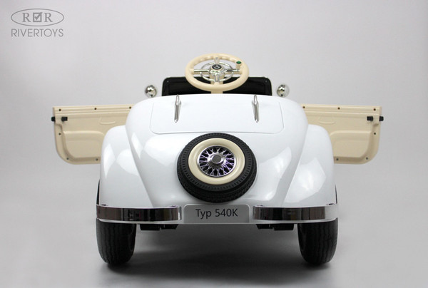 Детский автомобиль RiverToys Mercedes-Benz Typ 540K / M111MM