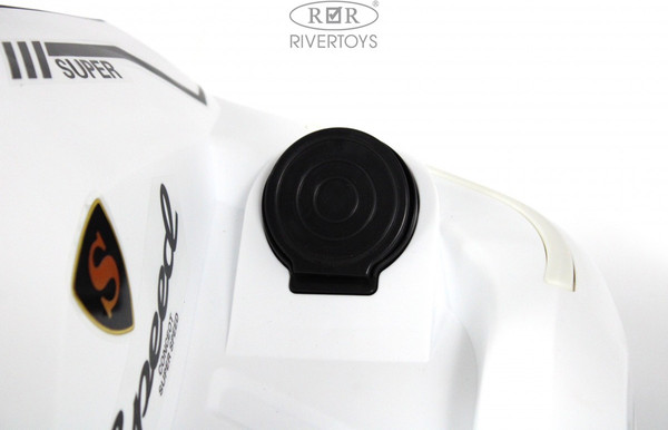 Детский автомобиль RiverToys K009PX