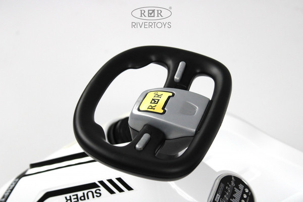 Детский автомобиль RiverToys K009PX