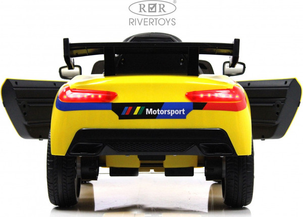 Детский автомобиль RiverToys F444FF