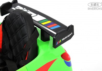 Детский автомобиль RiverToys F444FF