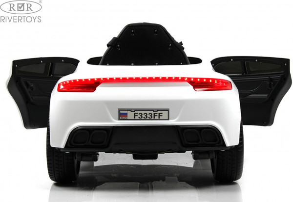 Детский автомобиль RiverToys F333FF