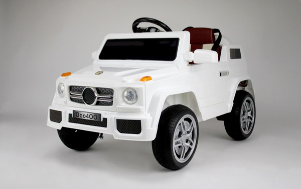 Детский автомобиль RiverToys O004OO Vip