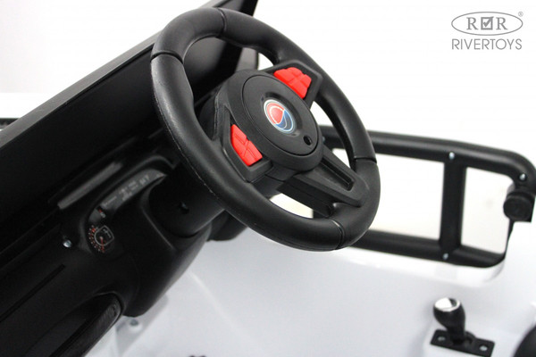 Детский автомобиль RiverToys T222TT 4WD