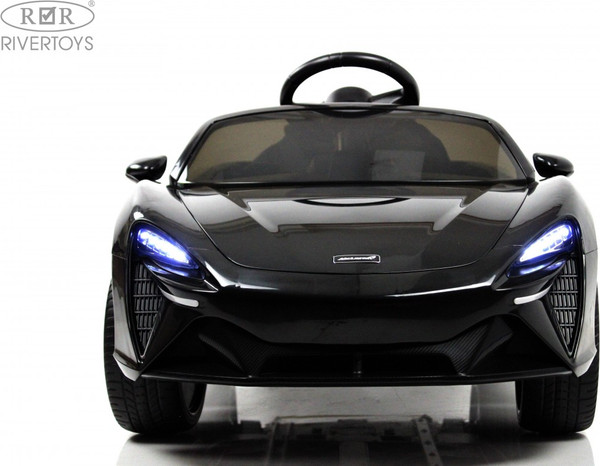 Детский автомобиль RiverToys McLaren Artura P888BP