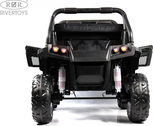 Детский автомобиль RiverToys Mercedes-Benz Unimog Concept P555BP