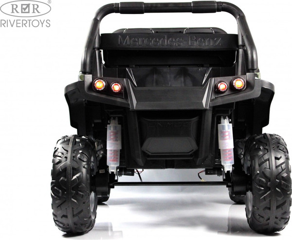 Детский автомобиль RiverToys Mercedes-Benz Unimog Concept P555BP