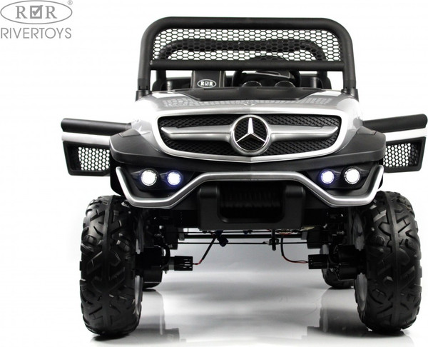 Детский автомобиль RiverToys Mercedes-Benz Unimog Concept P555BP