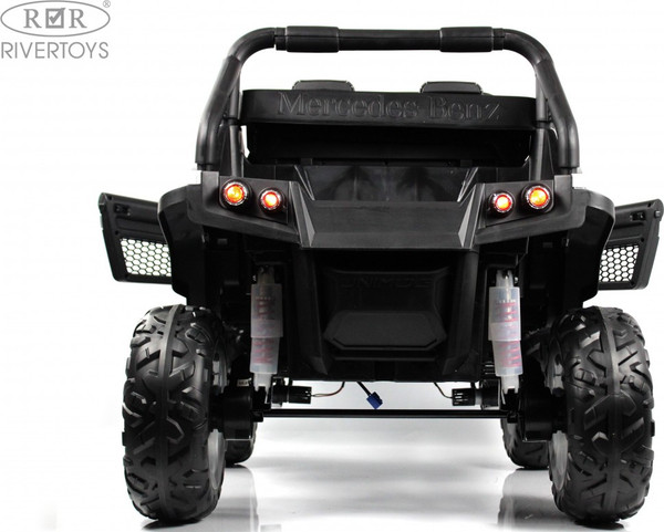 Детский автомобиль RiverToys Mercedes-Benz Unimog Concept P555BP