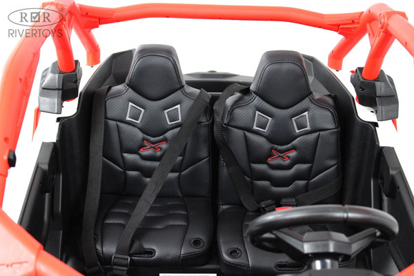 Детский автомобиль RiverToys BRP Can-Am Maverick Y111YY