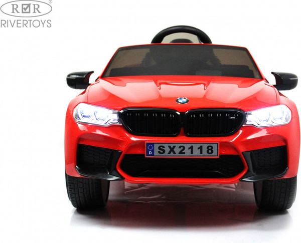 Детский автомобиль RiverToys BMW M5 Competition A555MP
