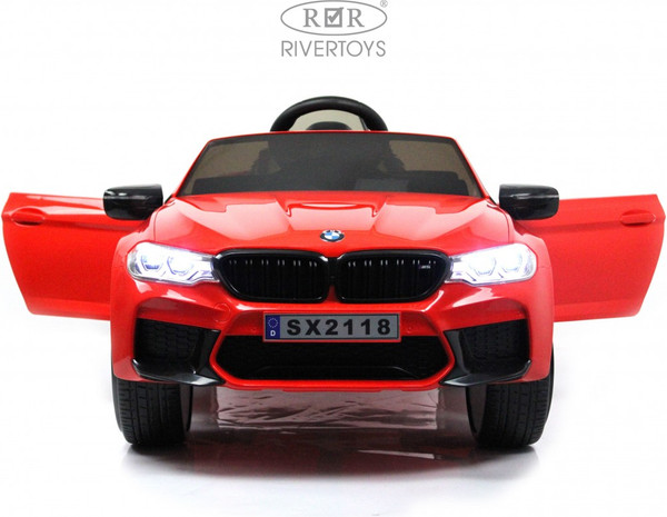 Детский автомобиль RiverToys BMW M5 Competition A555MP