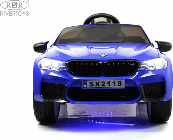 Детский автомобиль RiverToys BMW M5 Competition A555MP