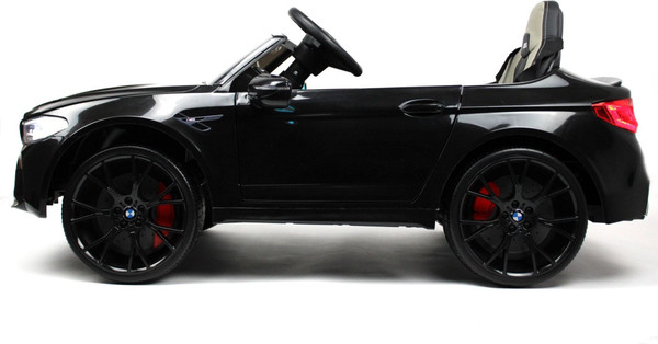 Детский автомобиль RiverToys BMW M5 Competition A555MP