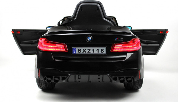 Детский автомобиль RiverToys BMW M5 Competition A555MP