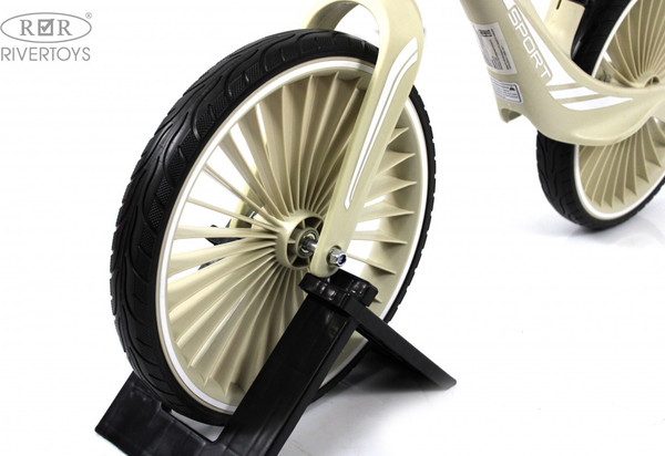 Беговел RiverToys HB-007-14