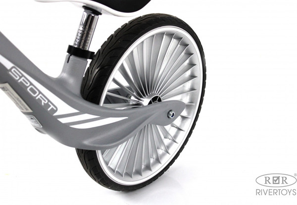 Беговел RiverToys HB-007-14