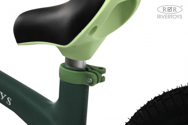 Беговел RiverToys HB-001