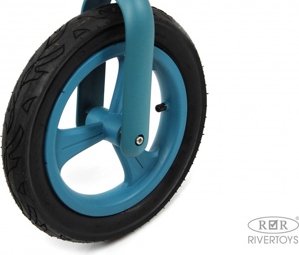 Беговел RiverToys М002БХ