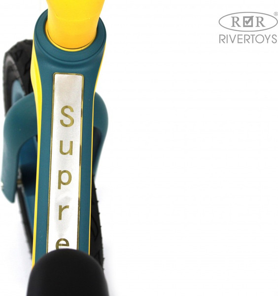 Беговел RiverToys М002БХ