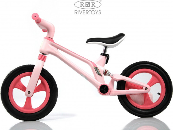 Беговел RiverToys М002БХ