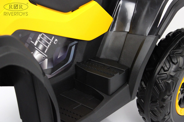 Детский квадроцикл RiverToys T001TT 4WD