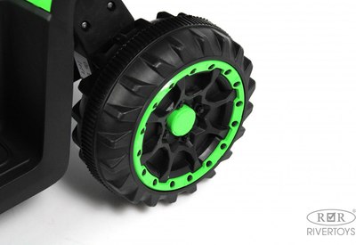 Детский квадроцикл RiverToys K004PX