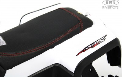 Детский квадроцикл RiverToys K004PX
