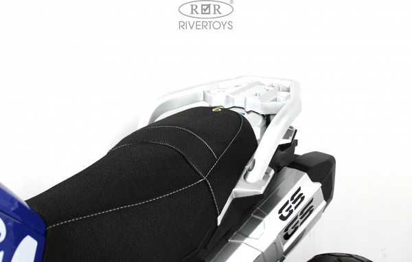 Детский мотоцикл RiverToys М111БХ