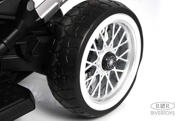 Детский мотоцикл RiverToys М111БХ