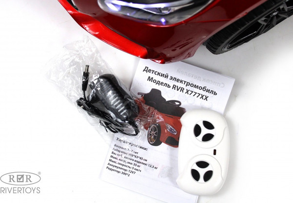 Детский автомобиль RiverToys Mercedes-Benz AMG GT / X777XX