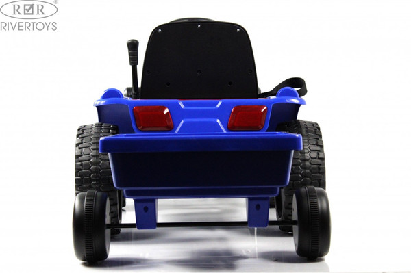 Детский автомобиль RiverToys Трактор-погрузчик / T333TT