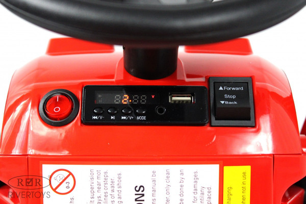 Детский автомобиль RiverToys Трактор-погрузчик / T333TT