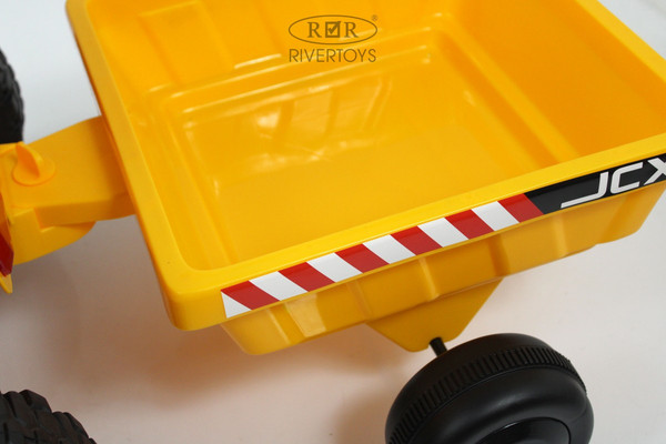 Детский автомобиль RiverToys Трактор-погрузчик / T333TT