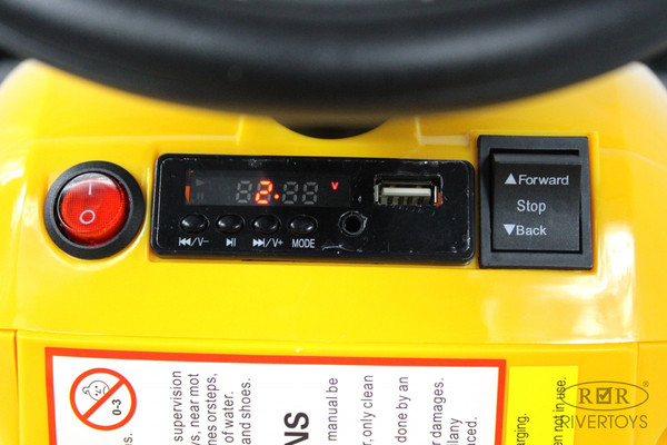 Детский автомобиль RiverToys Трактор-погрузчик / T333TT