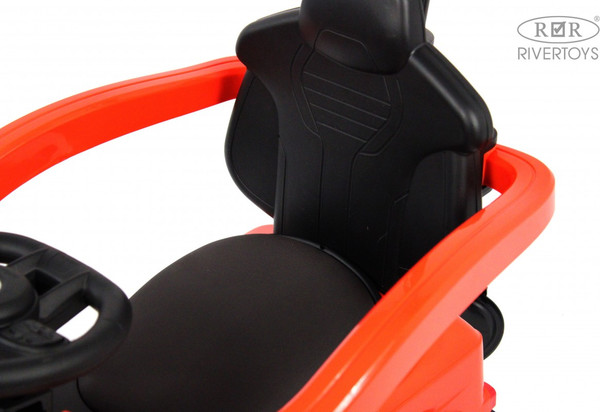 Каталка детская RiverToys Mercedes-Benz G63 / Z001ZZ-C